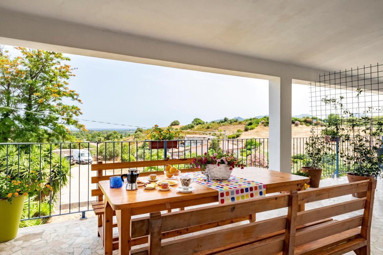 Casa Vacanze Il Mirto Bari Sardo Exterior foto